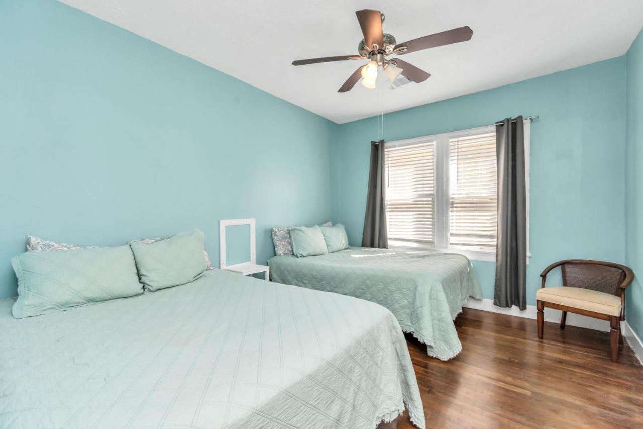 Cozy Historic Galveston House-8 Min Walk To Beach! المظهر الخارجي الصورة
