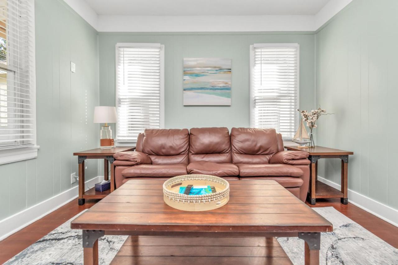 Cozy Historic Galveston House-8 Min Walk To Beach! المظهر الخارجي الصورة