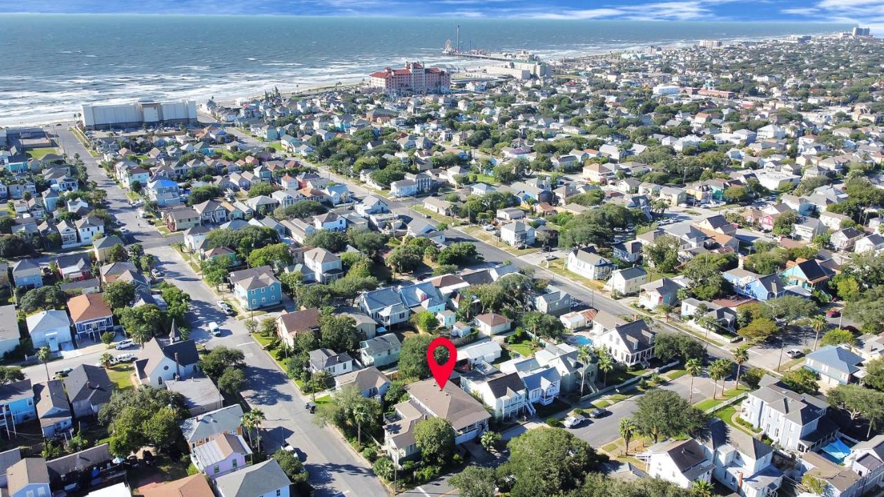 Cozy Historic Galveston House-8 Min Walk To Beach! المظهر الخارجي الصورة